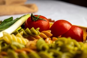 Errori da evitare nella pasta al pomodoro per non far salire la glicemia troppo in fretta